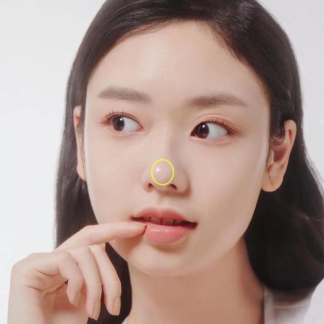 “小说里的顶级白富美”就有了脸PG麻将胡了试玩平台她一出现(图8)