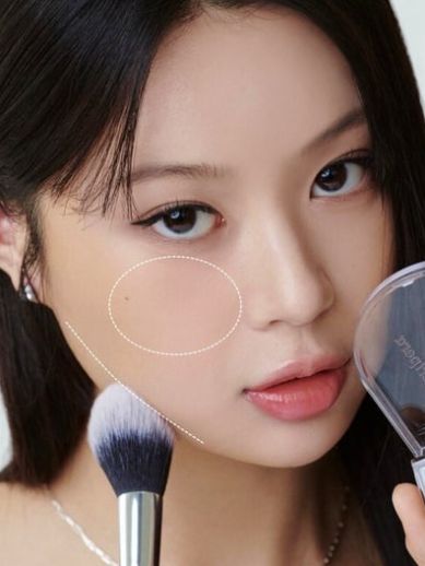 “小说里的顶级白富美”就有了脸PG麻将胡了试玩平台她一出现(图14)